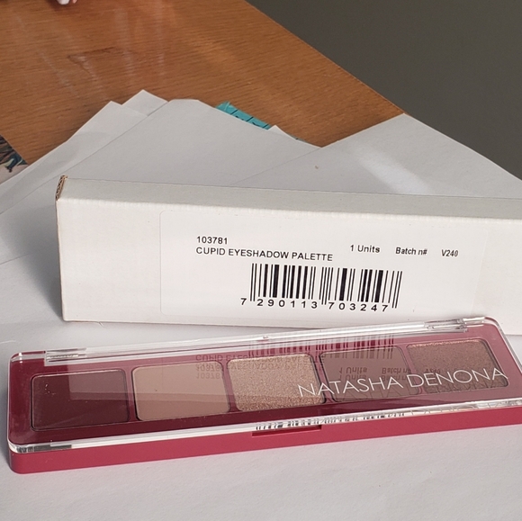 Eyeshadow Palette, Natasha Denona eyeshadow palette - Picture 5 of 11